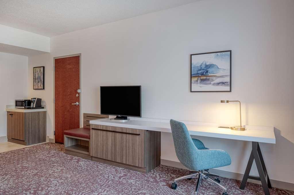 Hilton Garden Inn Clarksburg Pokój zdjęcie